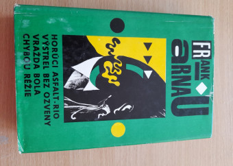 1-kniha-detektívka-arnau-frank-horúci-asfalt