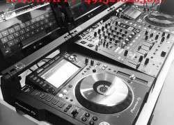 Pioneer DJ Tour system 2x CDJ-TOUR1 & DJM-TOUR1 DJ Package WATS