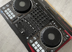 DJ (4a0)