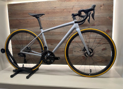 2022 Specialized S-Works Aethos - Dura-Ace Di2