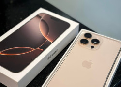 Originál, úplně nový , Apple iPhone 16 Pro Max, iPhone 16 Pro, iPhone 16, iPhone 16 Plus, iPhone 15 Pro Max, iPhone 15 Pro, iPhone 15, iPhone 15 Plus