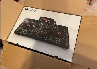 XDJ-RX3 - 2-channel performance all-in-one DJ system Mint,