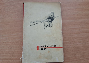 1-kniha-atletika-skoky
