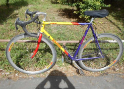 cestný bicykel Basso veľmi málo používaný,
