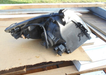 PP svetlo na Suzuki Swift 4