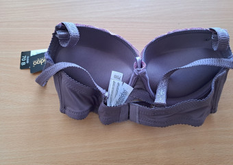 2-podprsenka-push-up-fialová