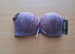 Push up podprsenka