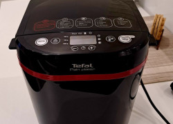 Predám domácu pekáreň Tefal PF220838