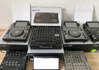 unboxindisplayPioneerDJMV10Pioneercdj3000playersPioneerddjflx4packedupdisplay