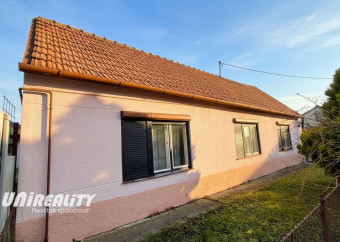 2-RD-obec-Kuchyna-predaj-dom-z-vonku-okres-Malacky