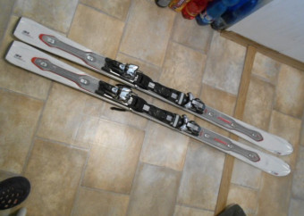 LYŽE ATOMIC moje  4