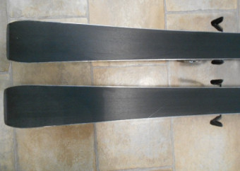 LYŽE ATOMIC moje  8