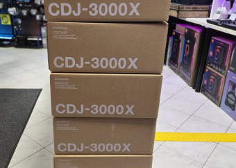 AlphaTheta 2 x CDJ-3000X in stock