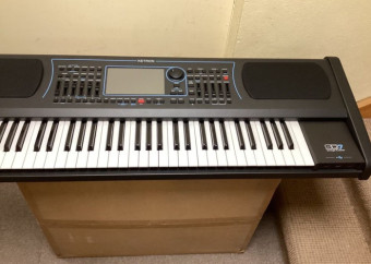 83720_ketron_sd7_keyboard_thb