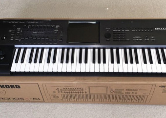 12899_korg_kronos_x_61_keyboard_synthesizer_workstation_packin_watsmus_thb